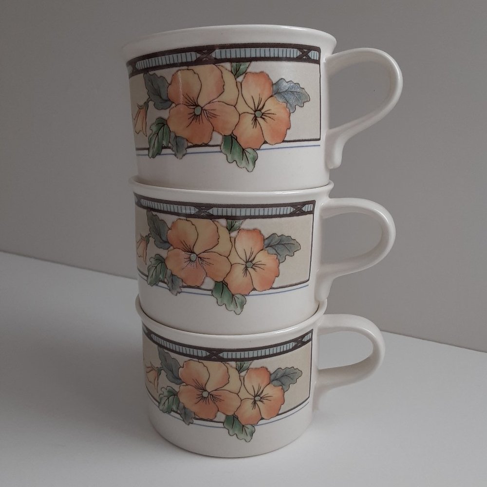 Vintage Mikasa Intaglio CA026 Summer Harvest Floral Flat Cups (3) Coffee Tea